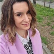 Docente abilitata con pluriennale esperienza impartisce lezioni di matematica per studenti
delle scuole superiori a Desio